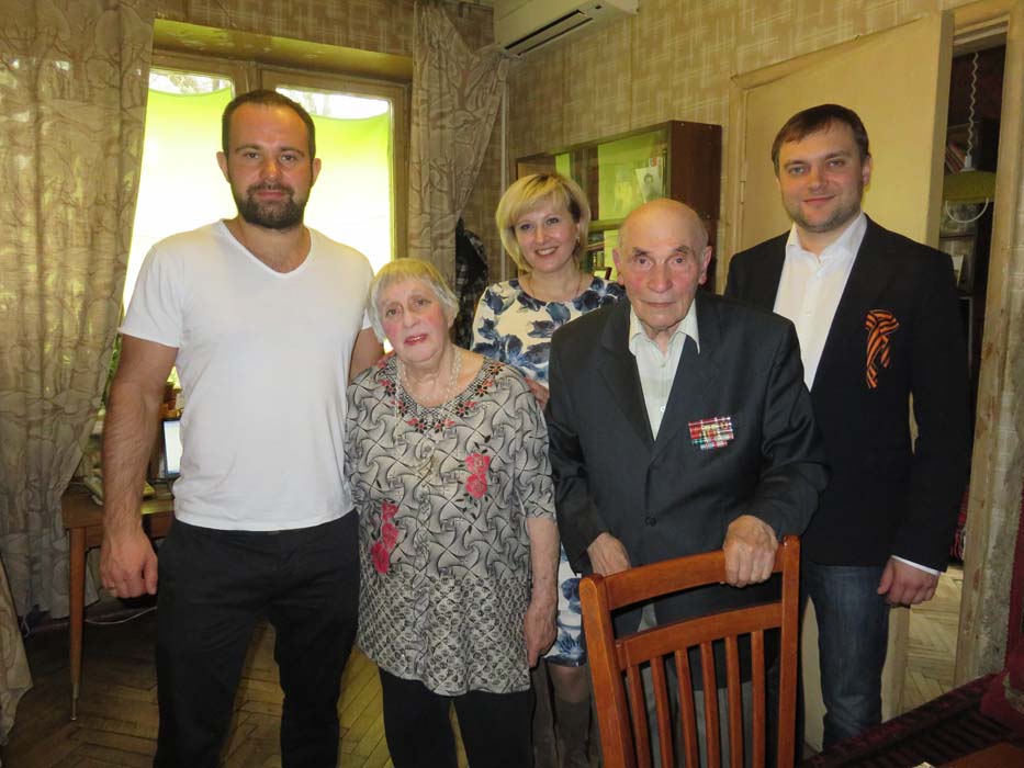 с Днем Великой Победы